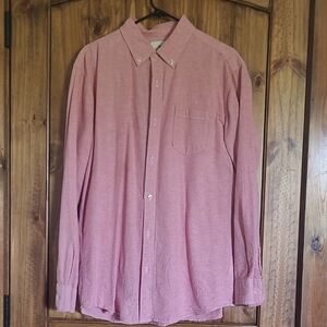 Sonoma Men's Button-Down Shirt in Light Red. Size L